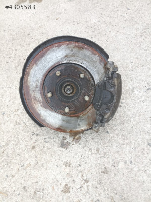 Ford Focus 3 Sağ Ön Taşıyıcı