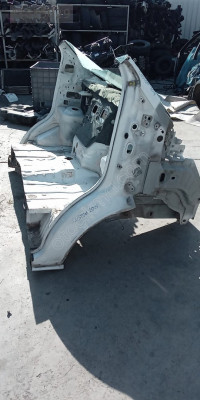 ford custom 2015 kesme sağ ön çeyrek/podye (son fiyat)