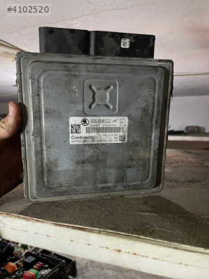 03L906023JH ÇIKMA ORJİNAL SKODA-SUPERB-MOTOR BEYNİ