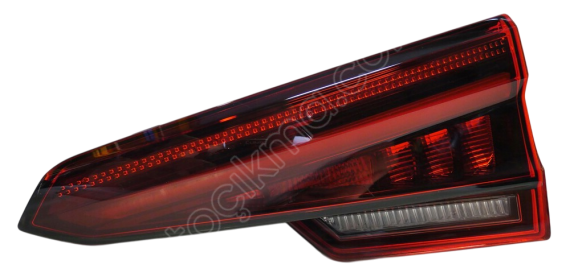 AUDİ A4 16-19 STOP LAMBASI SAĞ İÇ (DYNAMİC) 8W5945094G