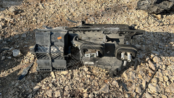 FORD TRANSİT CUSTOM KALORİFER KUTUSU ÇEVİK OTO ORJİNAL ÇIKMA