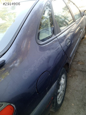 RENAULT LAGUNA 1 SAĞ ARKA ÇAMURLUK ORJİNAL ÇIKMA
