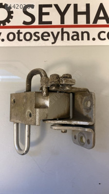 3B4833411C Volkswagen Passat 2001 B5 sol arka kapı alt menteşesi