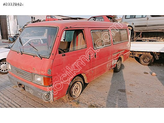 Mazda e2200 bagaj kapağı