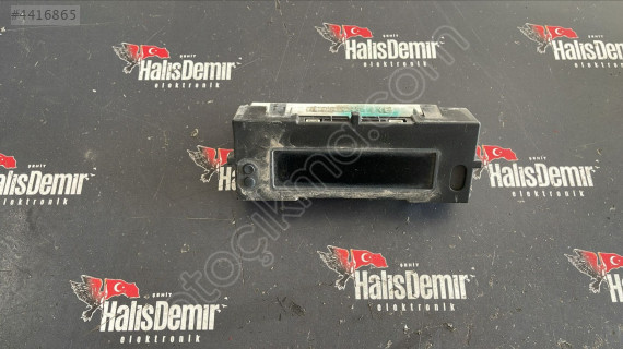 RENAULT KANGO 3 CLİO 3 RADYO GÖSTERGESİ ORTA EKRAN 8200722451