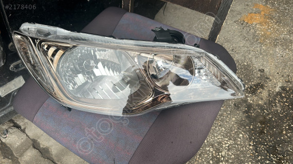 Honda civic sağ ön far