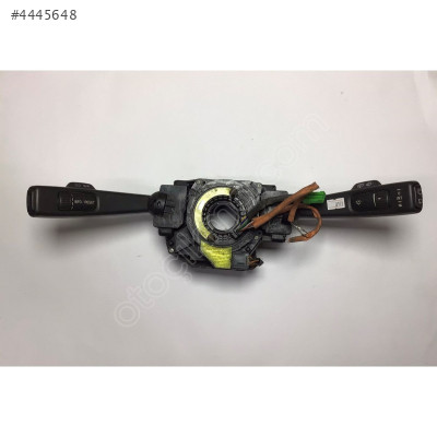 Volvo V50 Far Sinyal Kolu