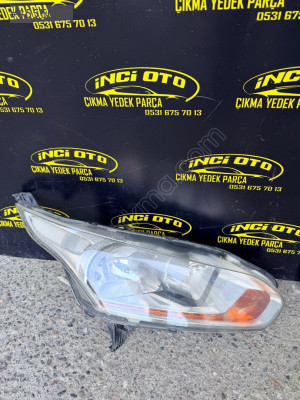 2017 Ford Connect Sağ far çıkma Orjinal