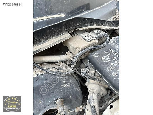 AUDİ A4 ÖN CAM SİLECEK MOTORU
