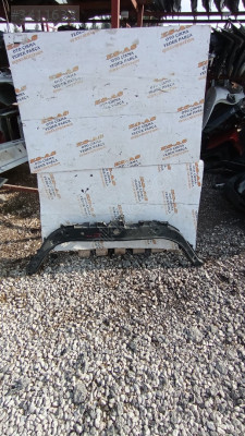 Renault grand scenic çıkma ön tampon demiri 2008