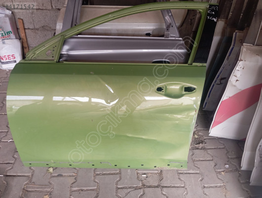 2023 2025 Kia xceed sol ön kapı