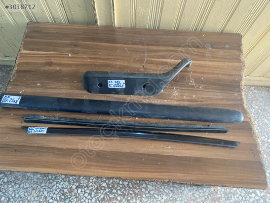 RENAULT 9 SOL ÖN KAPI DIŞ CAM SIYIRICI FİTİLİ