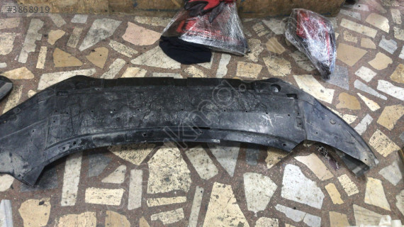 FORD COURİER TAMPON ALT MUHAFAZA 2018-23 jt7617859 af
