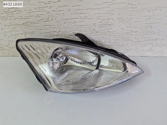 FORD FOCUS SAĞ ÖN FAR MOTORLU 1998-2001 SIFIR AYARINDA