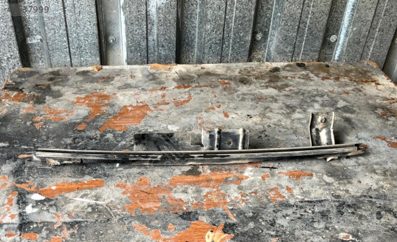 HYUNDAİ STAREX SAĞ ÖN KAPI CAM KIZAĞI