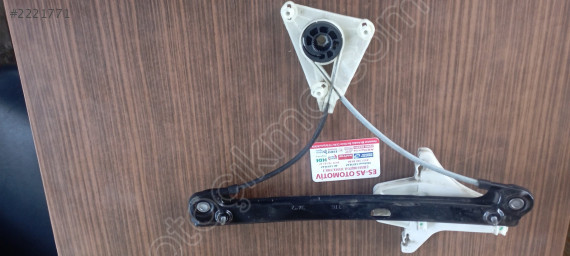 Volkswagen Polo 2015/2017 çıkma sol arka cam krikosu