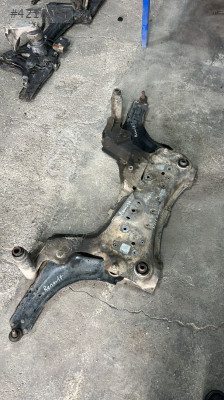 Renault fluence ve megane motor alt travers