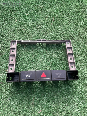 VOLKSWAGEN TOUAREG  DÖRTLÜ ÇAKAR DÜĞMESİ