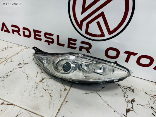 Ford Fiesta sağ ön far mercekli 2010 12 model