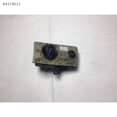 Mercedes W211 E Serisi Far Anahtarı 2115450404