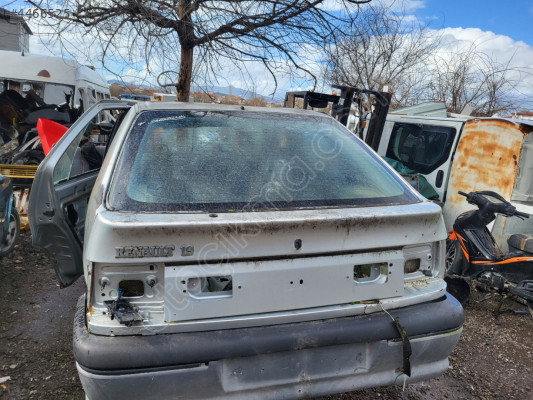 Renault r19 hb bagaǰ kapagı