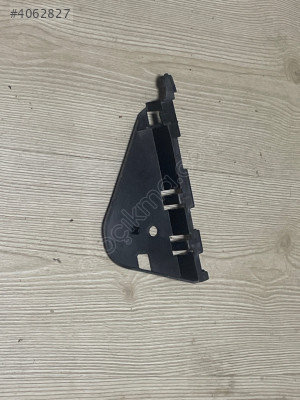 PEUGEOT 307 HB ARKA TAMPON BRAKETİ