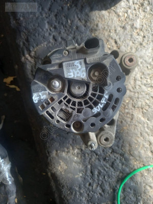 VW GOLF ŞARJ DİNAMOSU