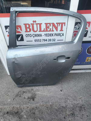 Opel Corsa D sol arka kapı orijinal çıkma
