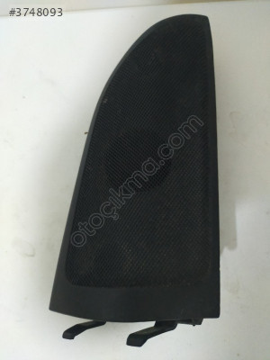 MERCEDES B W245 ÖN KAPI ÜÇGEN HOPARLÖR SAĞ A2467200211