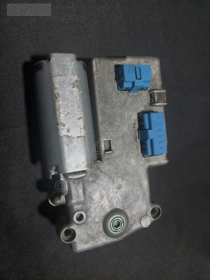 VOLKSWAGEN PASSAT B5 SUNROFF MOTOR 1997 2000