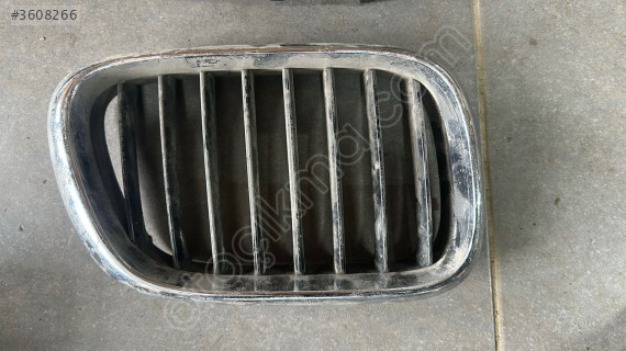 BMW X5 ÇIKMA ORJİNAL SAĞ PANJUR 5113-8247674 BDÇ