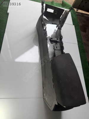 RENAULT MEGAN 4 ORTA KONSOL