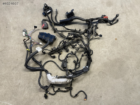 Nissan Qashqai 1.3 Benzinli otomatik Motor iç Elektirik tesisatı