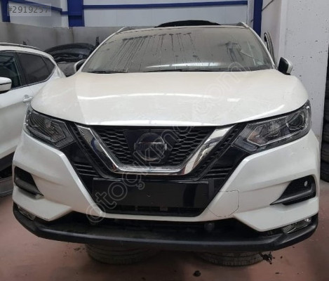 J11 Nissan Qashqai Sol Ön Far - Kaliteli Oto Çıkma Parçaları