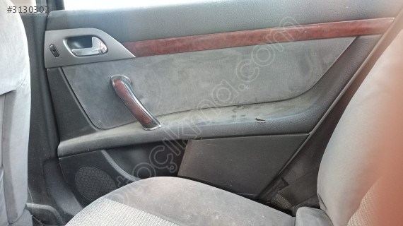 peugeot 407 sağ arka kapı döşemesi