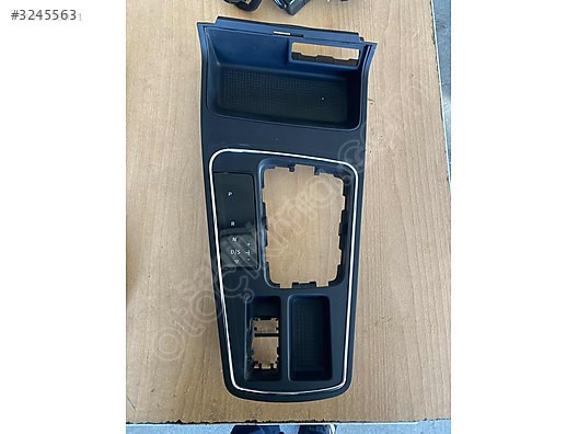 Seat Leon konsül üst kaplama plastik