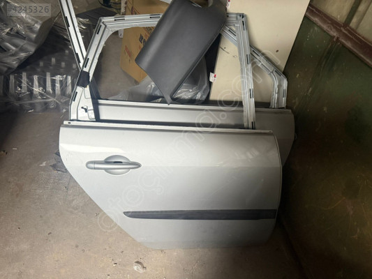 RENAULT SCANIC 2 SAG ARKA KAPI MERT OTO