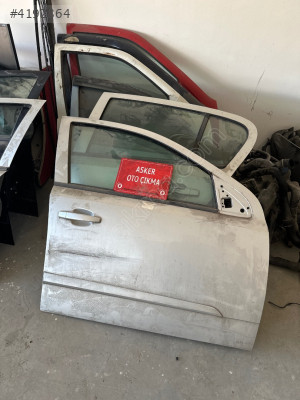 Astra haş sağ ön kapı