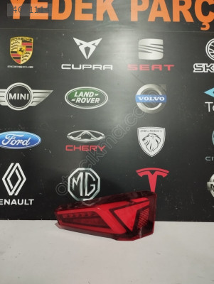 SEAT IBIZA CUPRA BORN SAĞ ARKA LED STOP 10E945096