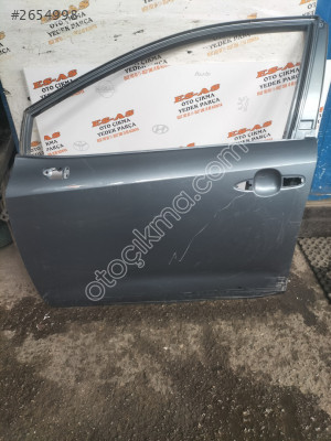 Toyota Corolla çikma sol ön kapı 2019 2024