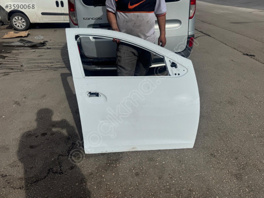2017/2023 DACİA DUSTER BEYAZ SAĞ ÖN KAPI ORJINAL