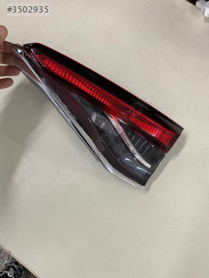 2019-2024 SKODA OCTAVİA SAĞ İÇ STOP ORJİNAL ÇIKMA