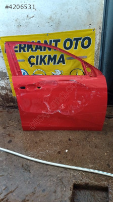 Fiat Egea sağ ön kapı