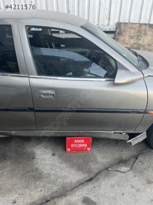 Vectra b sağ ön kapı