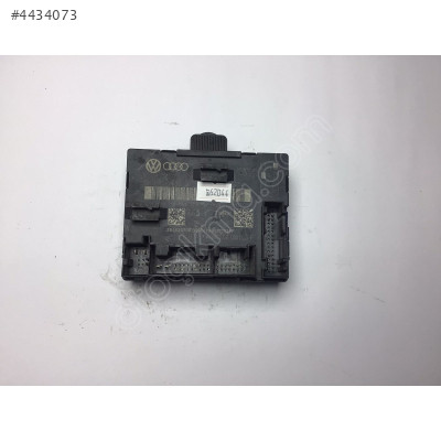 Audi A4 A5 2009 Ön Sag Kapı Kontrol Beyni 8K0959792D