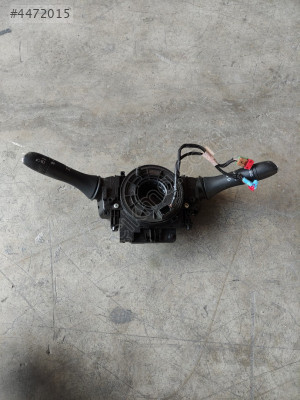 Renault Megane 4 sinyal kolu