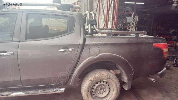 2015-2020 MITSUBISHI L200 ÇIKMA ORJİNAL HATASIZ SOL ARKA KAPI