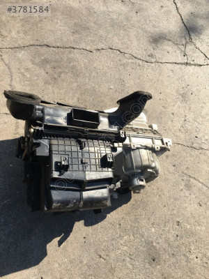 NİSSAN XTRAİL T30 KALORİFER KUTUSU