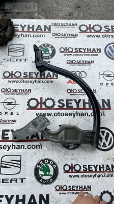 3G5827301A Volkswagen Passat b8.5 b8 sol bagaj kapağı menteşesi