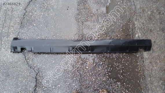 2011-2015 Kia Sorento sağ marşpiyel kaplaması